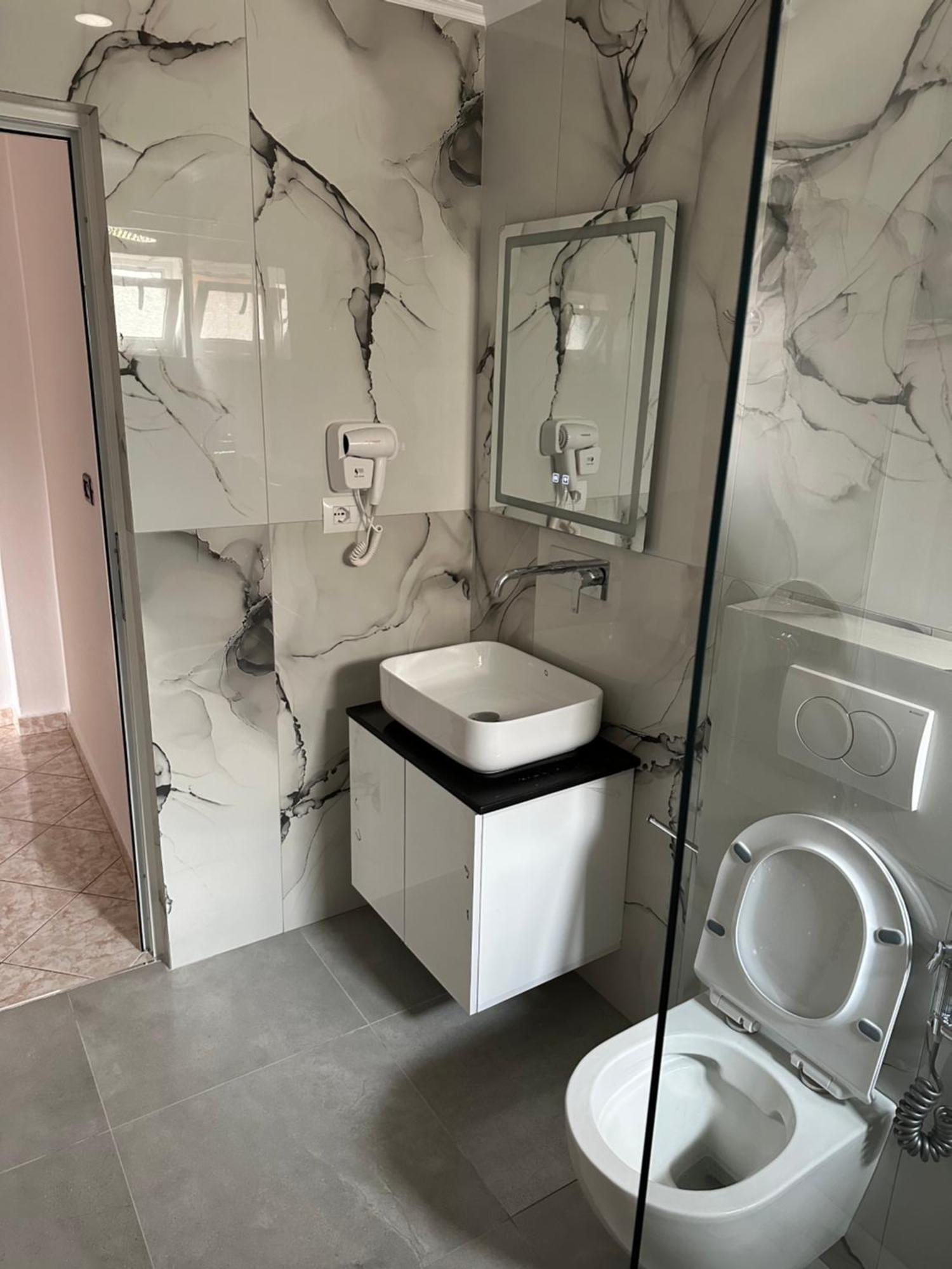 Sali Hasani Apartamento Ksamil